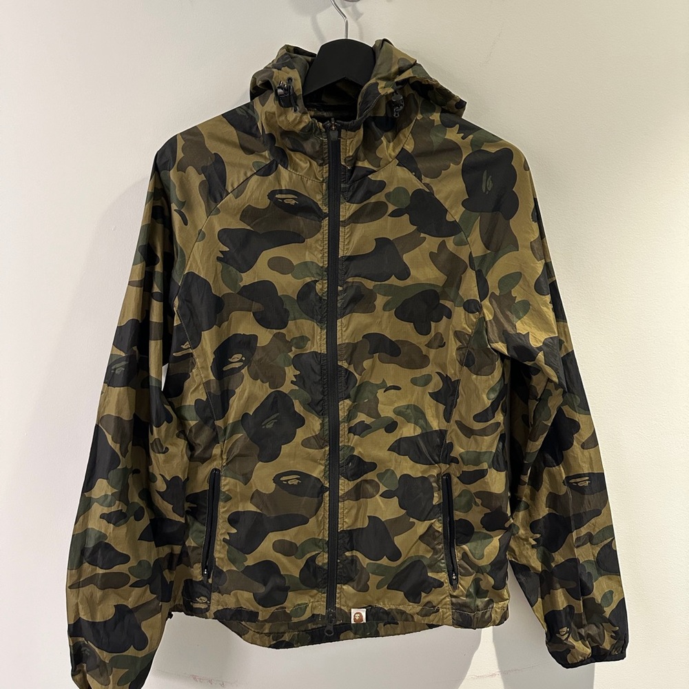 Bape windbreaker jacket M